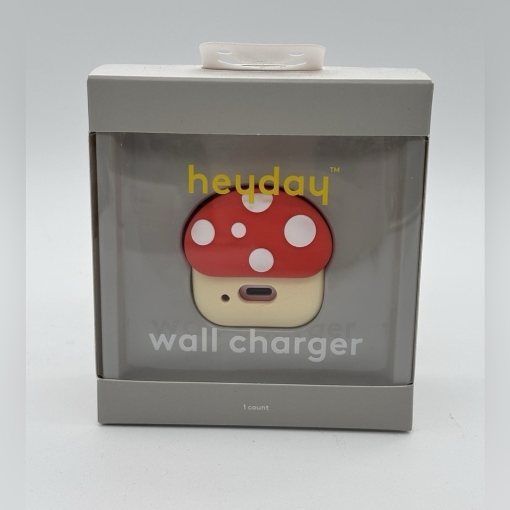 NIB 🍄HeyDay Single Port USB-C 
Wall Charger - Mushroom